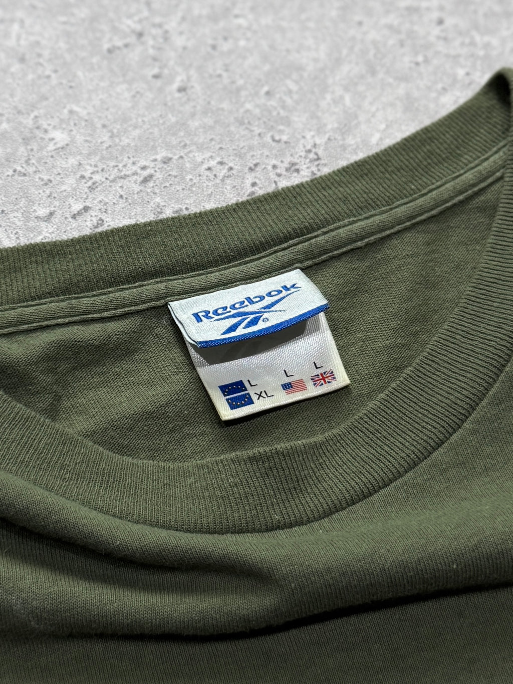 Vintage 2000s Reebok Athletics Spellout Tee (XL)