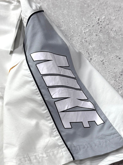 Vintage 2000s Nike Spellout Track Shorts (S)