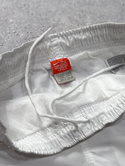 Vintage 2000s Nike Spellout Track Shorts (S)