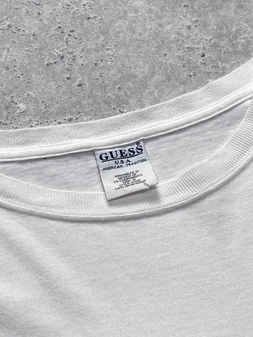 Vintage 2000s Guess Jeans Spellout Tee (XL)