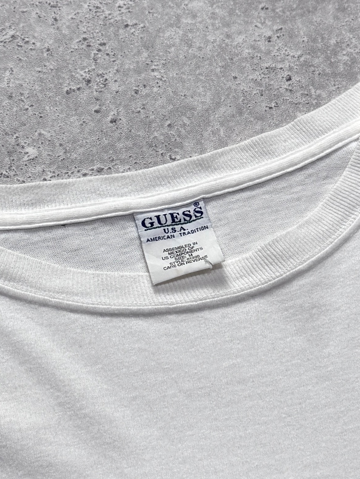 Vintage 2000s Guess Jeans Spellout Tee (XL)