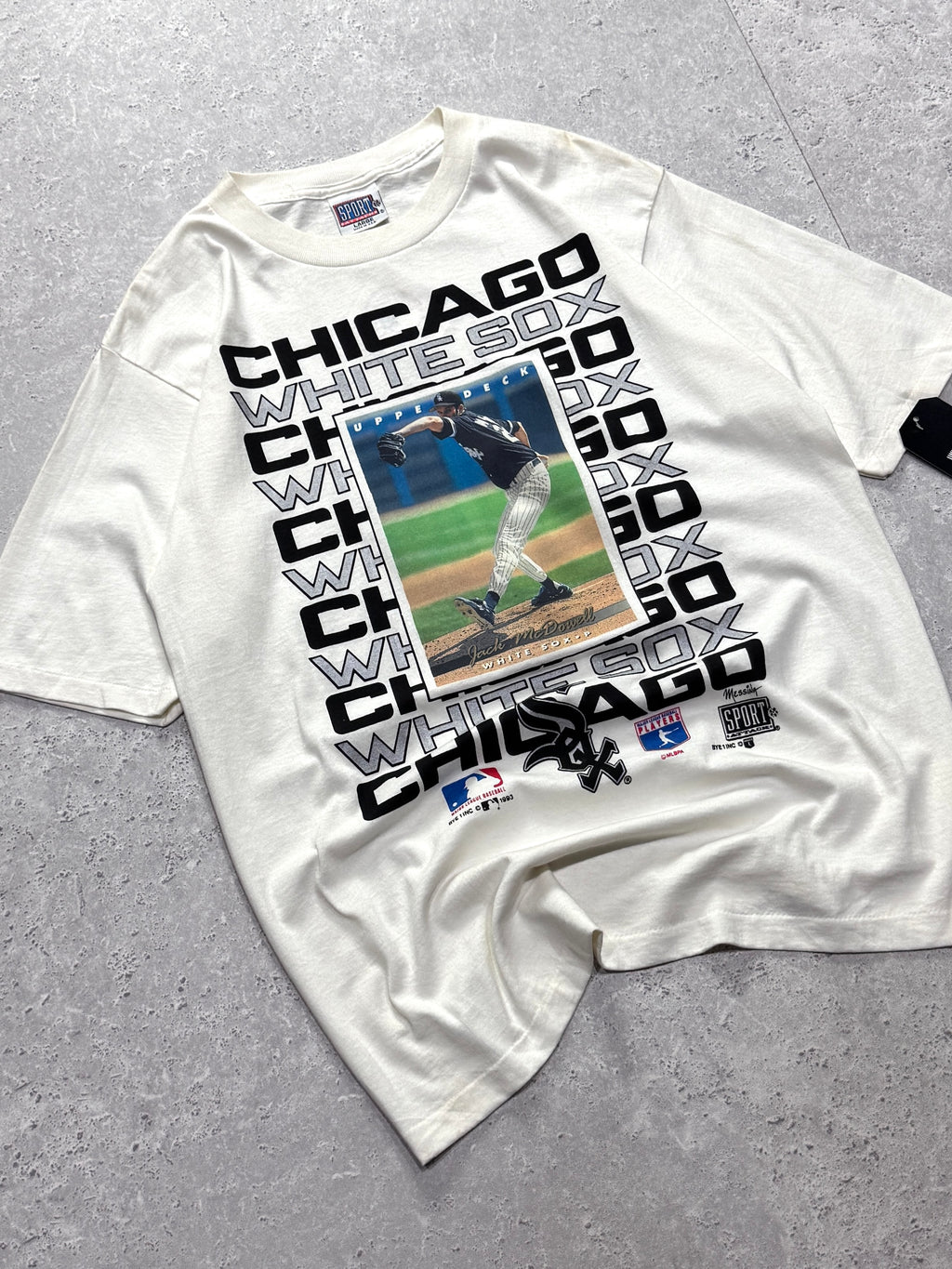 Vintage 1993 Deadstock Chicago White Sox “Jack Mcdowell” MLB Player Tee (XL)