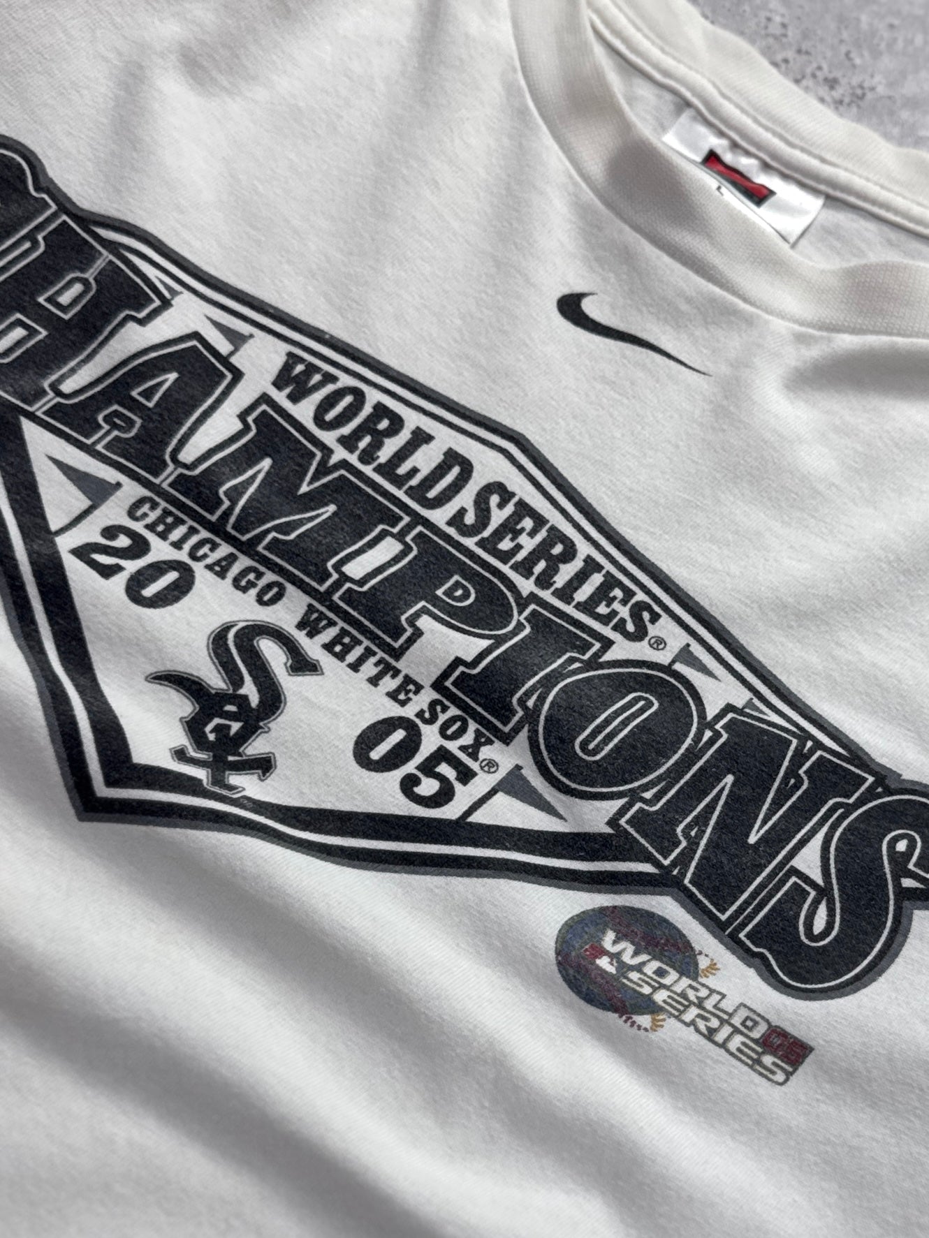 Vintage 2005 Nike X Chicago White Sox MLB Long Sleeve Tee (L)