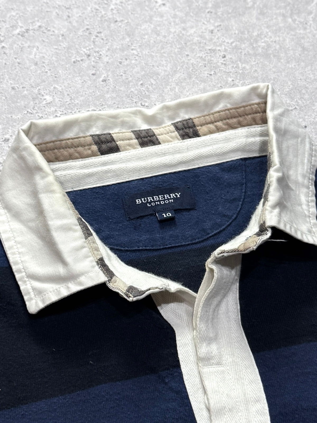 Vintage 2000s Burberry Rugby Sweater (XL)