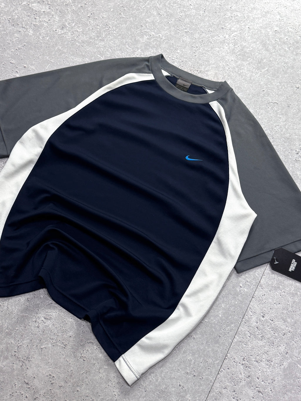 Vintage 2000s Nike Training Tee (XL)