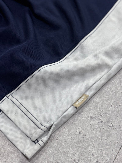 Vintage 2000s Umbro Training Jersey (XL)