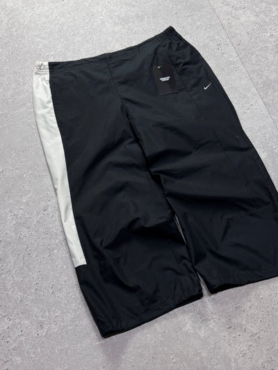 Vintage 2000s Nike Women’s Capris (L)