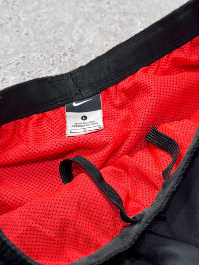 Vintage 2000s Nike Track Shorts (L)