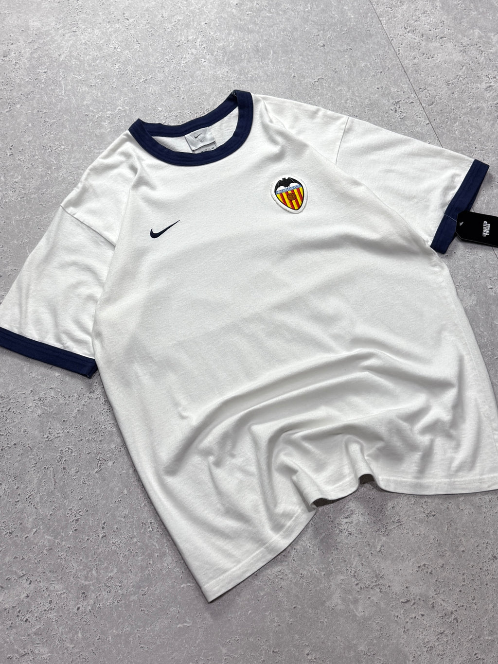 Vintage 2000s Nike X Valencia CF Football Tee (L)