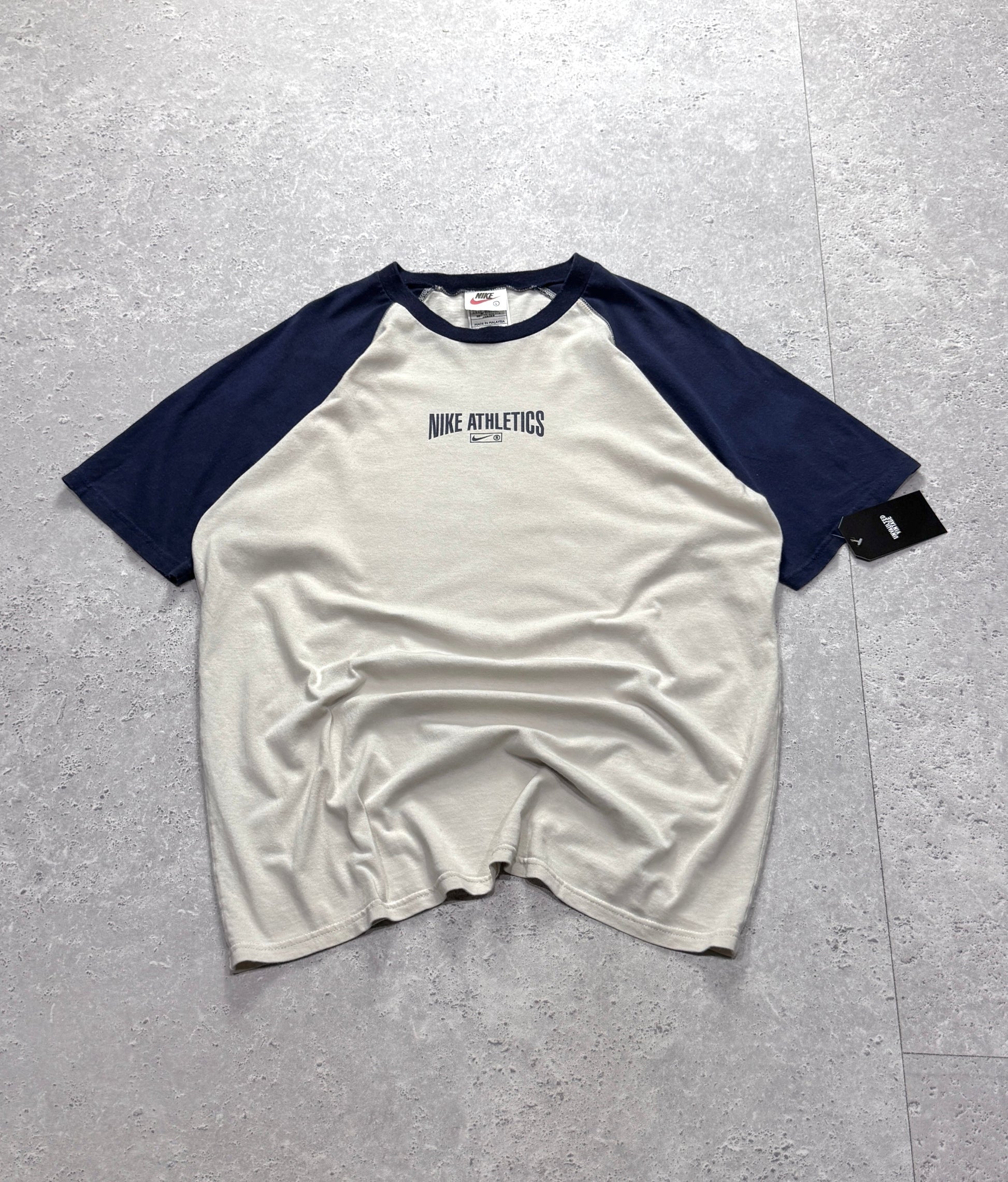 Vintage 90s Nike Athletics Tee (L)