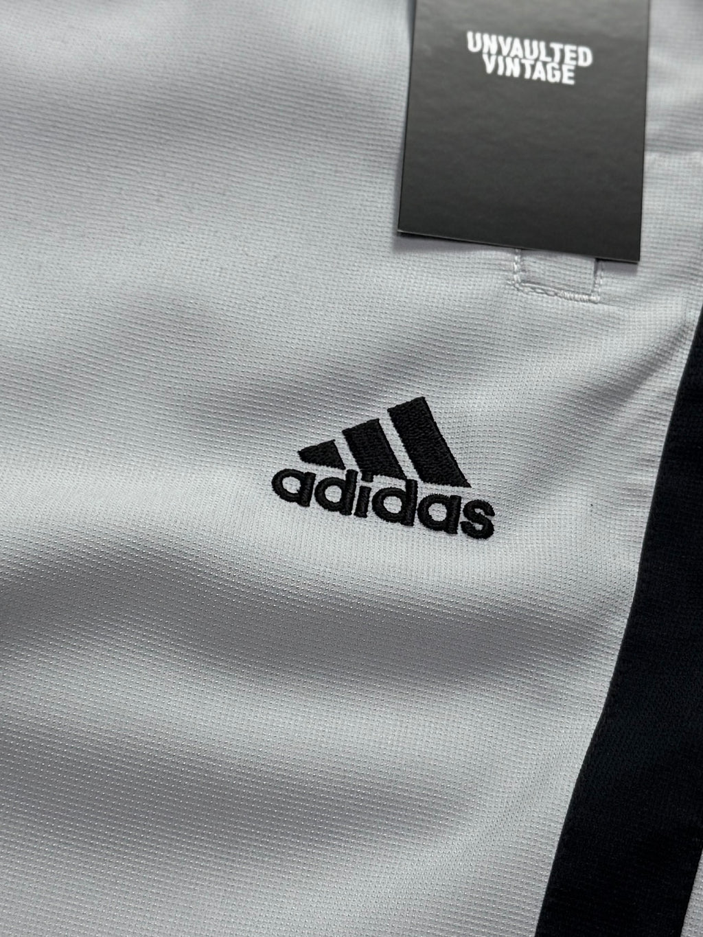 Vintage 2000s Adidas 3/4 Track Shorts (34”)