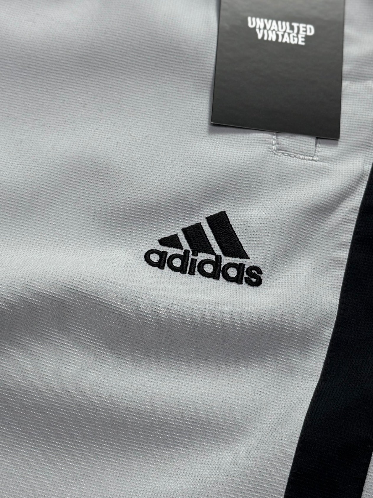 Vintage 2000s Adidas 3/4 Track Shorts (34”)