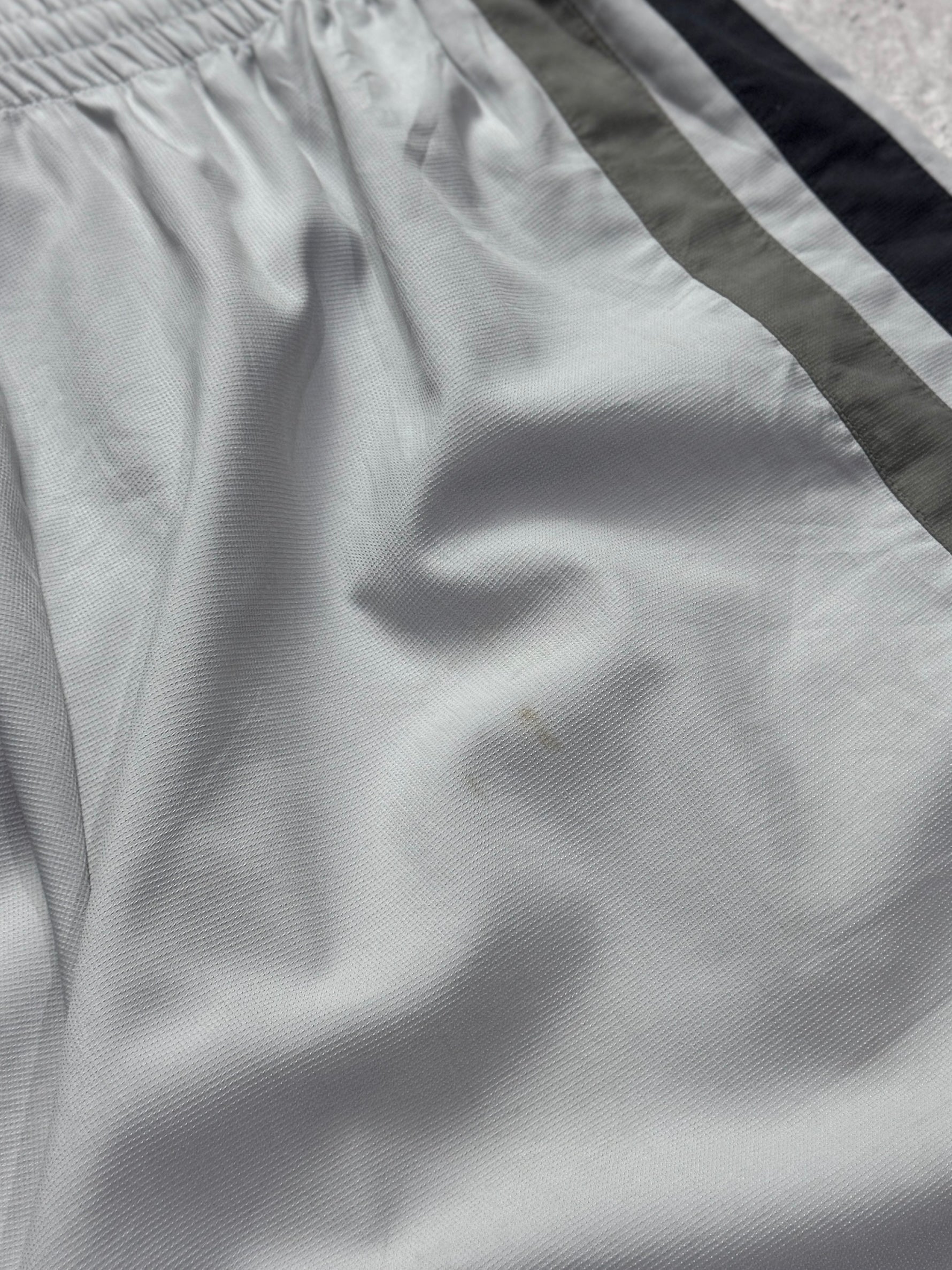 Vintage 2000s Adidas 3/4 Track Shorts (34”)
