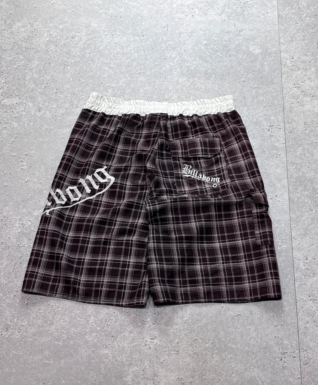 Vintage Y2K Billabong Plaid Boardshorts (34")