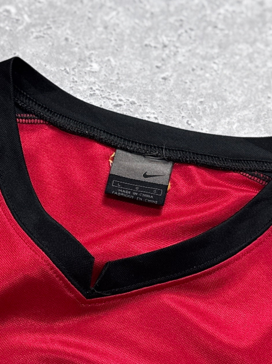 Vintage 2000s Nike X Belgium Football Jersey (L)
