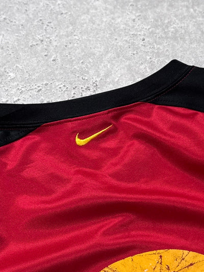 Vintage 2000s Nike X Belgium Football Jersey (L)