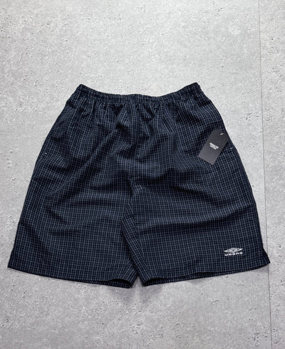 Vintage 2000s Umbro Plaid Track Shorts (L)