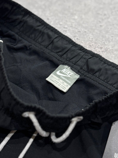 Vintage 2000s Nike Track Shorts (M)