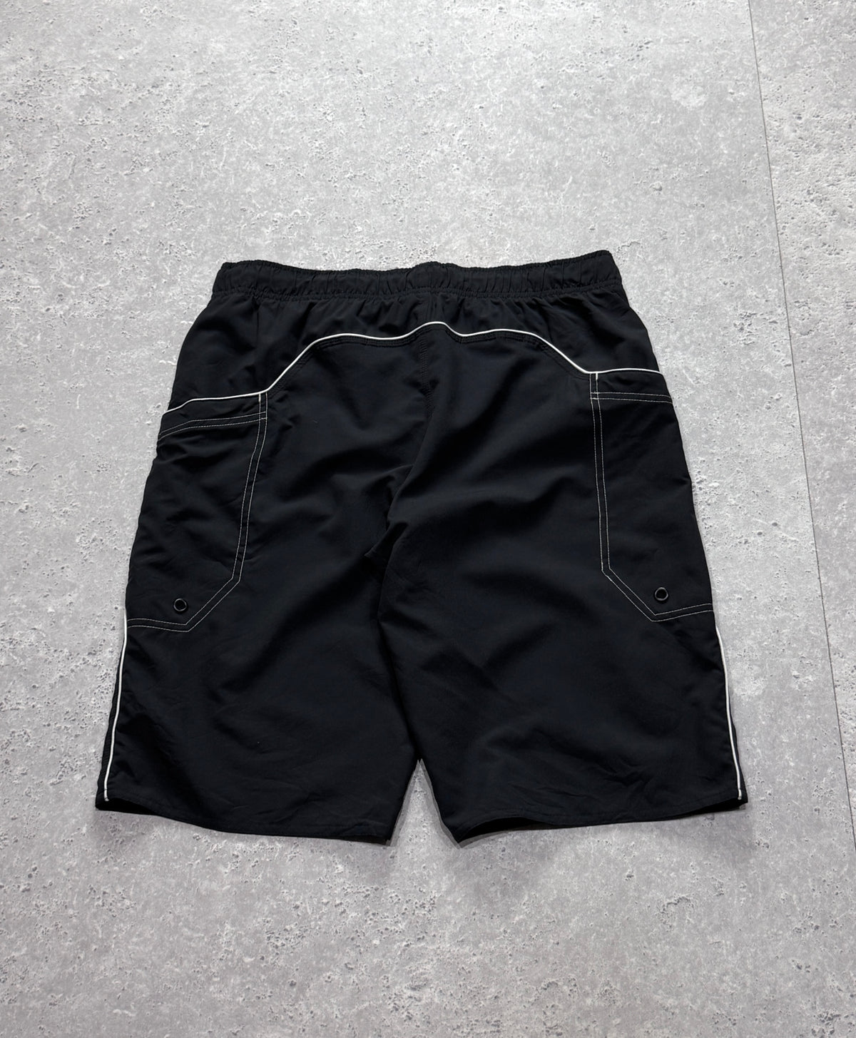 Vintage 2000s Nike Track Shorts (M)
