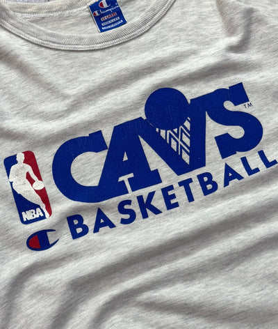 Vintage 90s Champion X Cleveland Cavs NBA Tee (L)