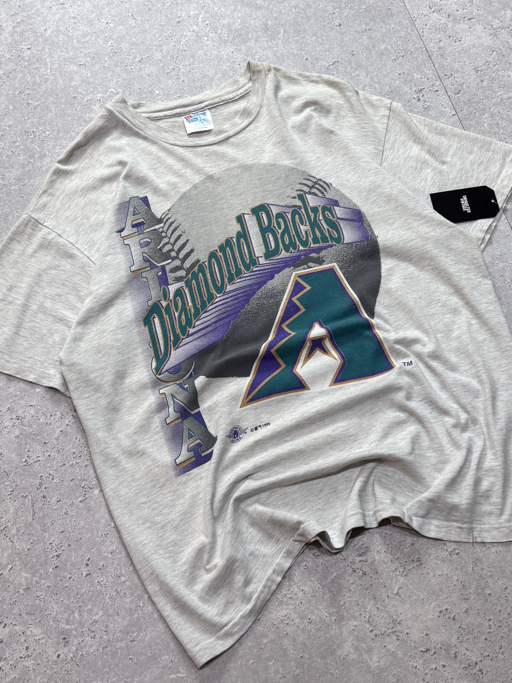 Vintage 90s Arizona Diamondbacks MLB Tee (XL)