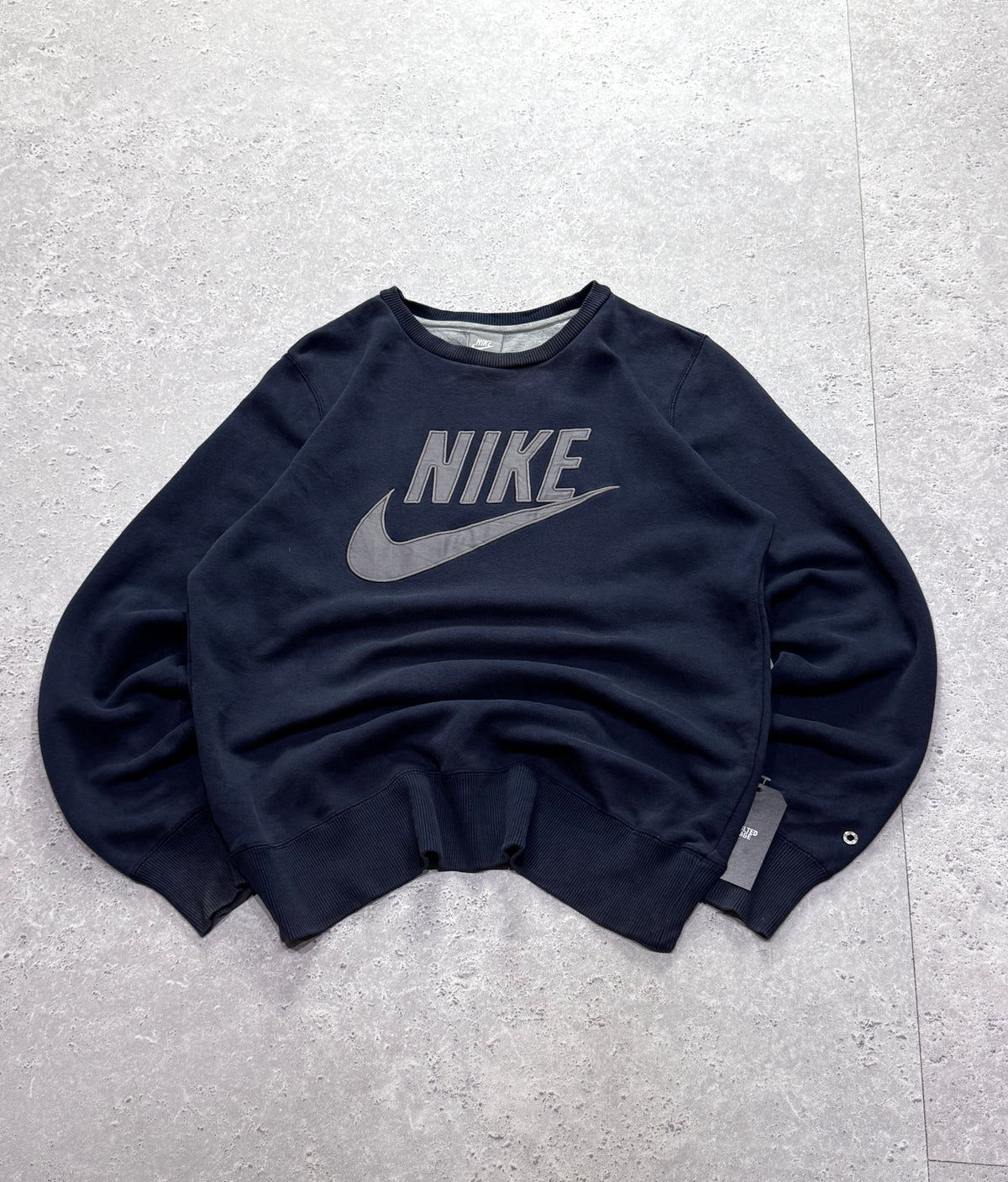 Vintage 2000s Nike Spellout Embroidered Sweater (M)