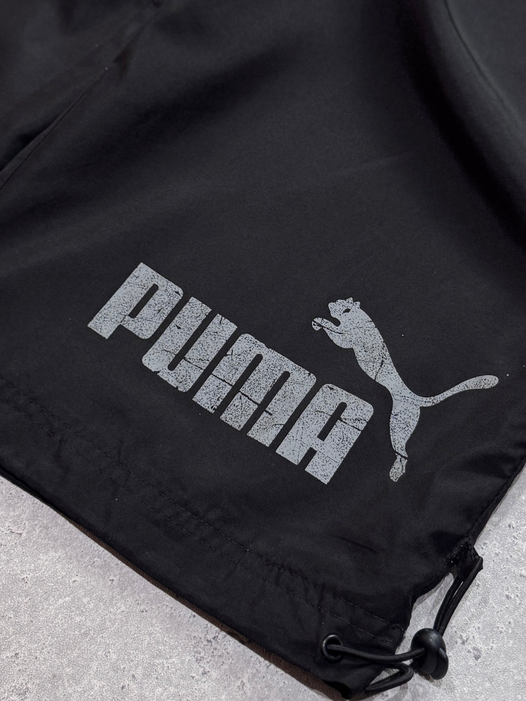Vintage 2000s Puma 3/4 Track Shorts (S)
