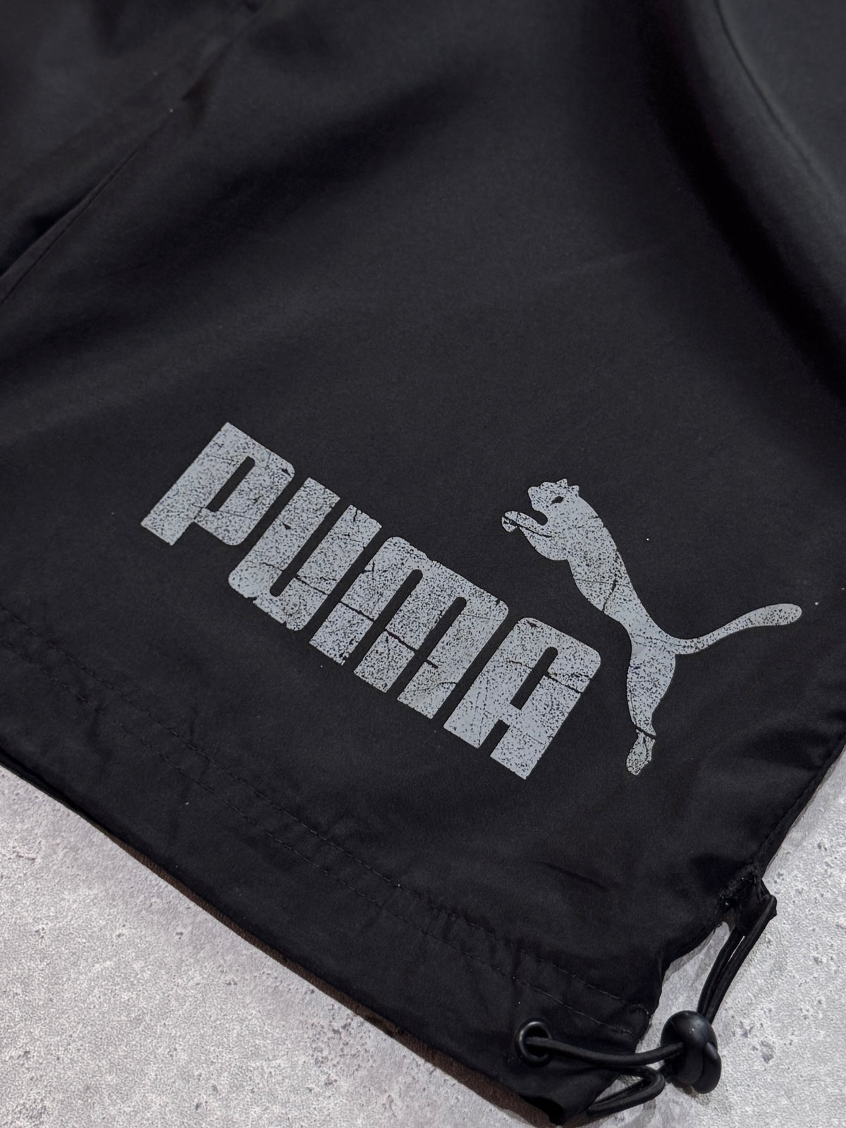 Vintage 2000s Puma 3/4 Track Shorts (S)