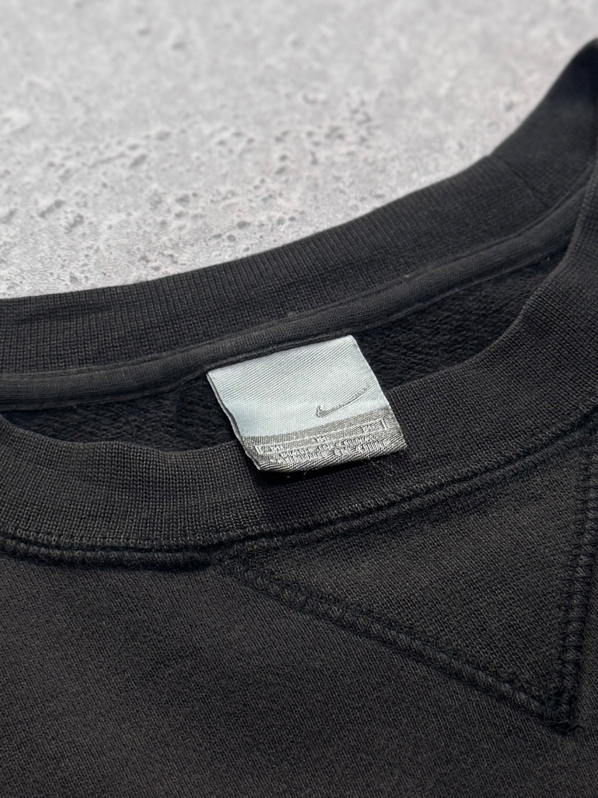 Vintage 2000s Nike Swoosh Sweater (M)