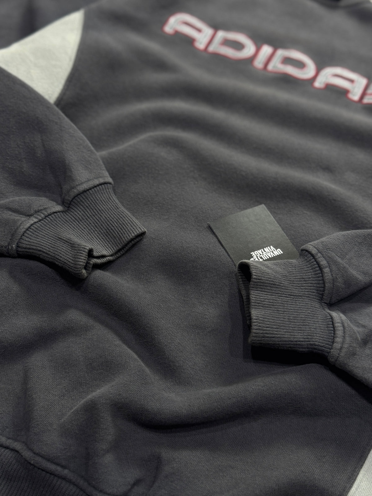 Vintage 2000s Adidas Spellout Embroidered Sweater (M)