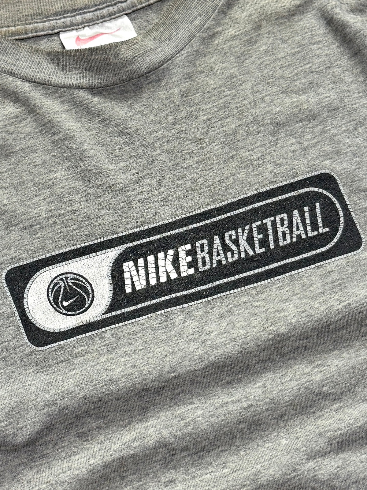 Vintage 90s Nike Basketball Spellout Tee (XL)