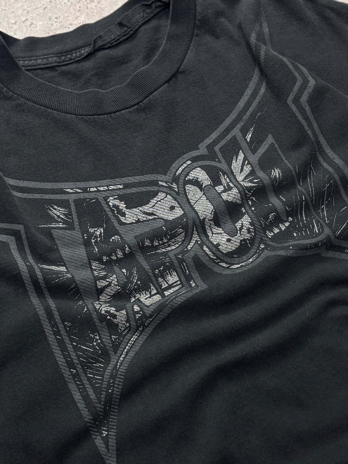 Vintage Y2K Tapout Affliction Spellout Tee (L)