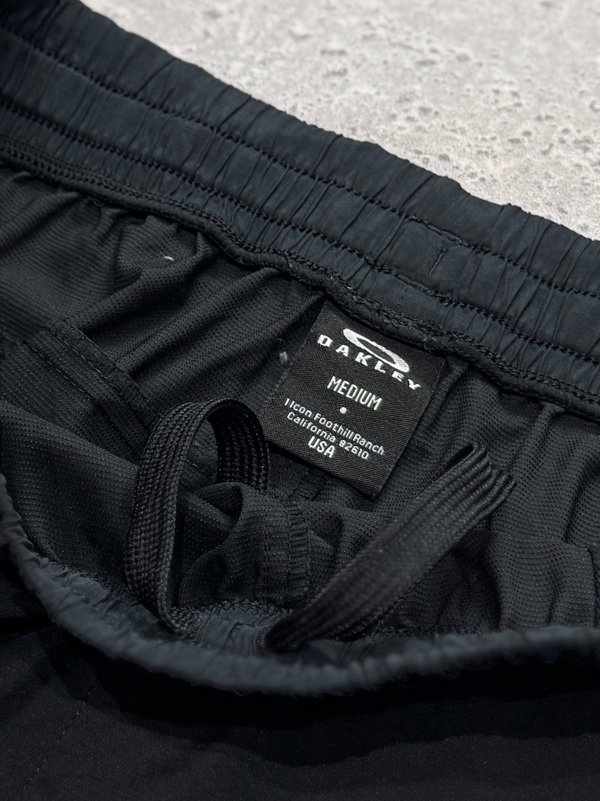 Vintage 2000s Oakley Running Shorts (M)