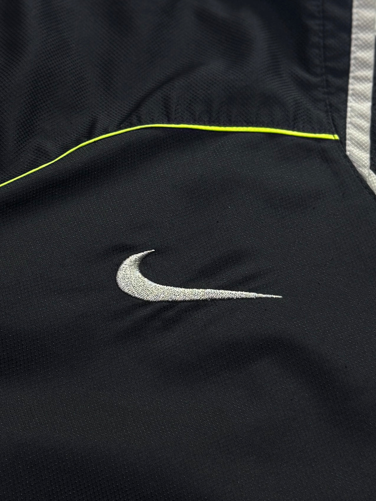 Vintage 2000s Nike Pullover Windbreaker Jacket (M)