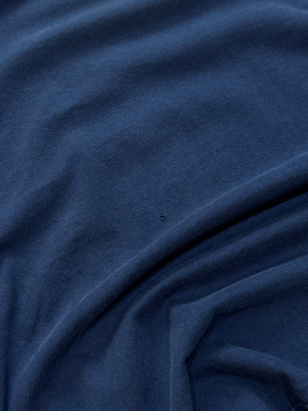 Vintage 90s Nike Town Spellout Tee (M)