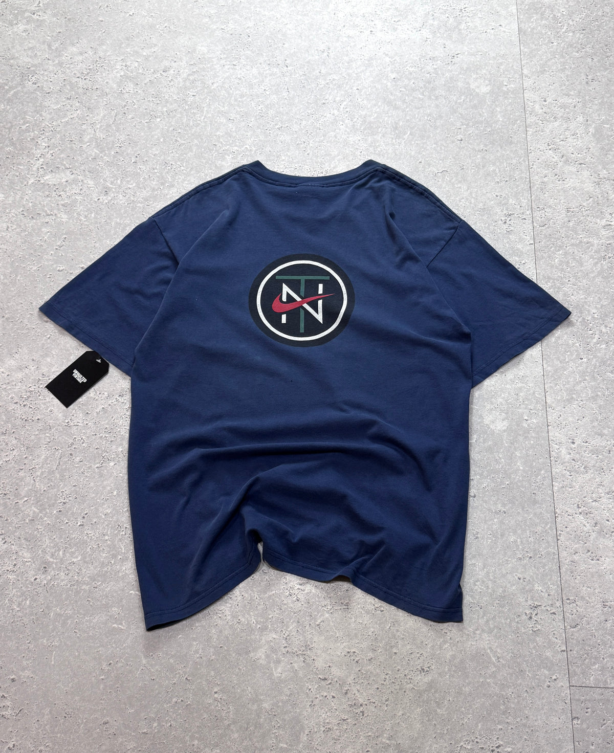 Vintage 90s Nike Town Spellout Tee (M)