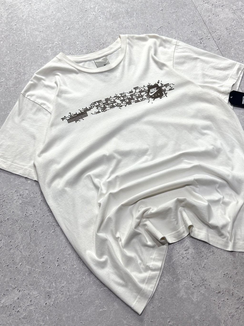 Vintage 2000s Nike Air Spellout Tee (XL)