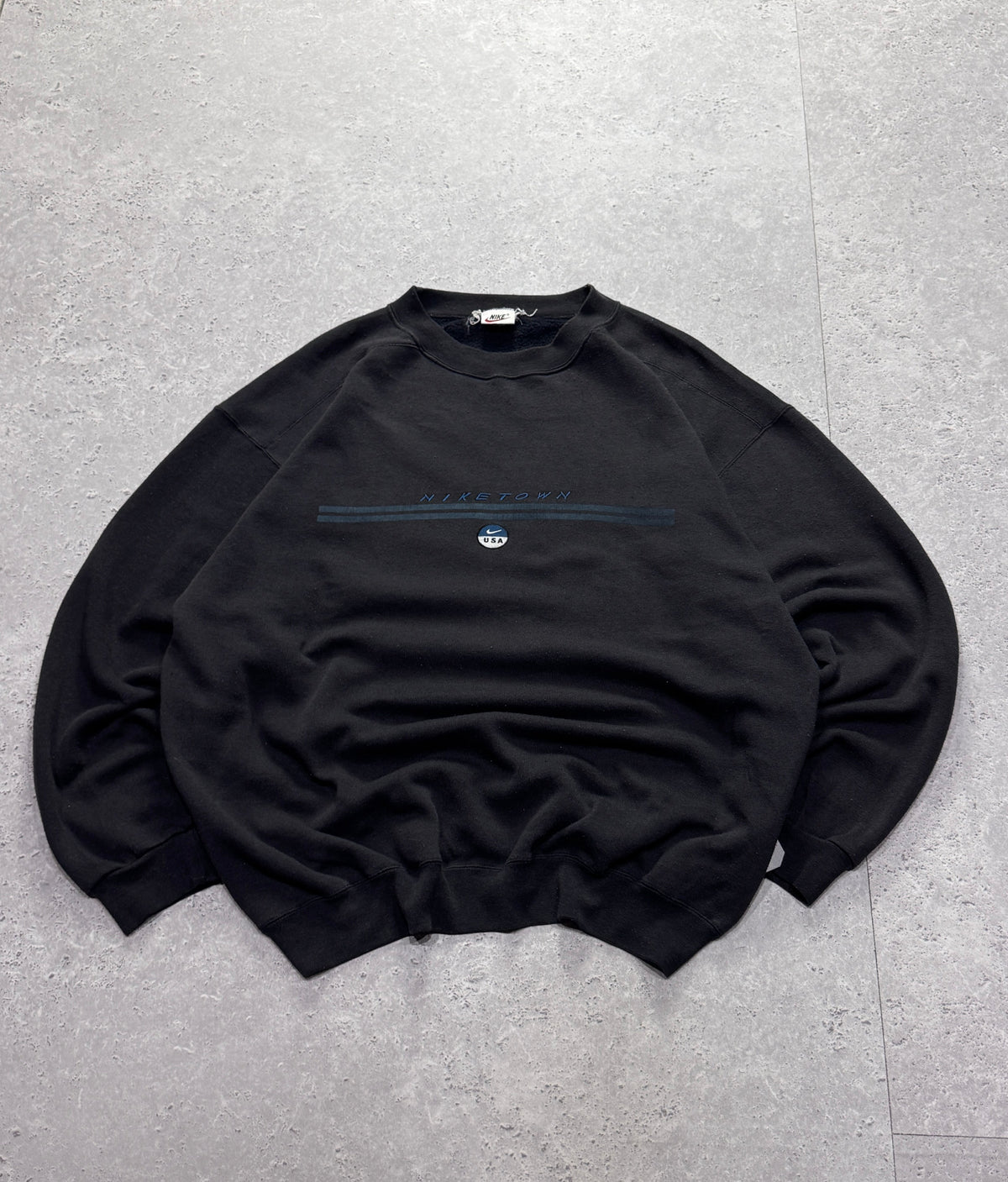 Vintage 90s Nike Town Spellout Sweater (XL)