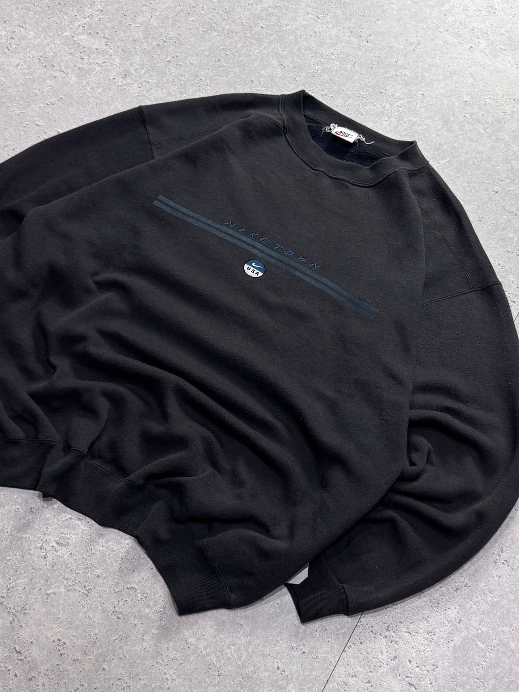 Vintage 90s Nike Town Spellout Sweater (XL)