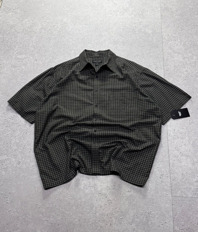 Vintage 2000s Plaid Button Up Shirt (XL)