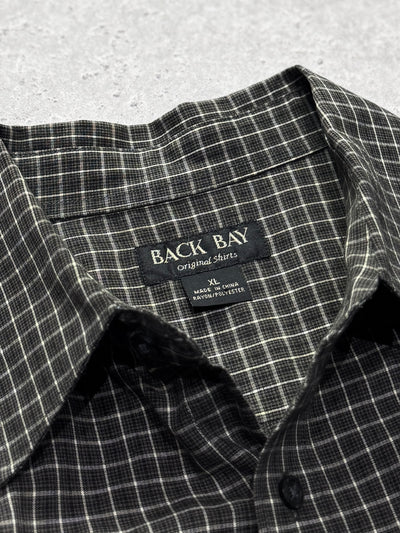 Vintage 2000s Plaid Button Up Shirt (XL)