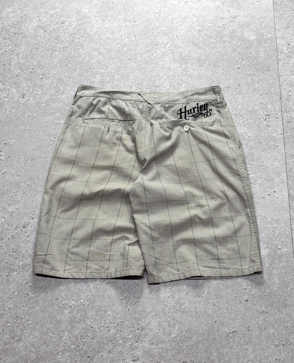 Vintage Y2K Hurley Plaid Skate Shorts (30”)