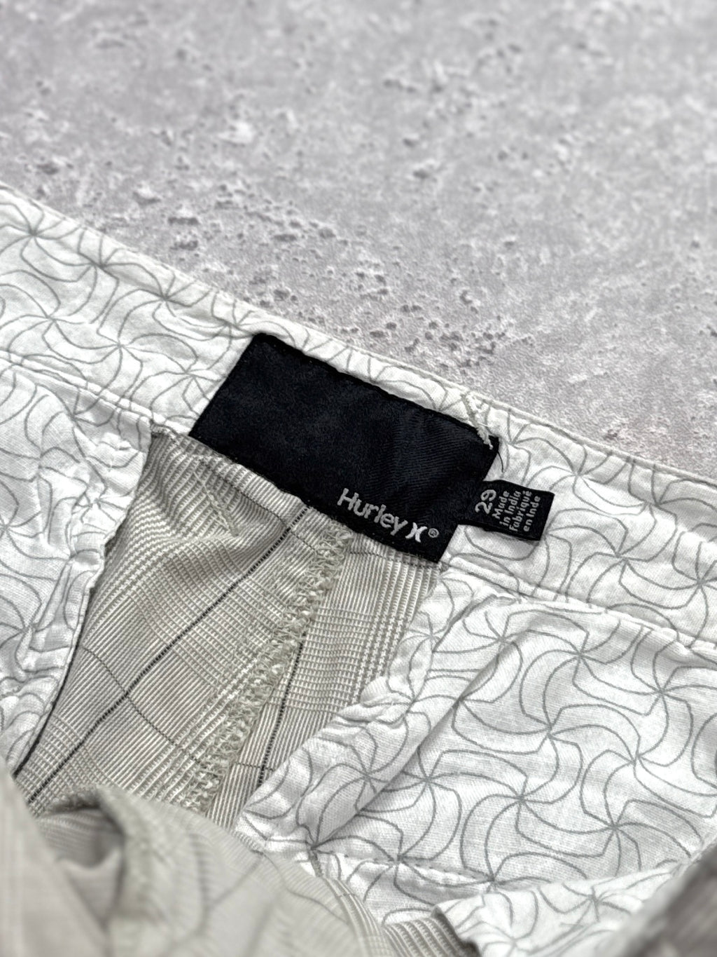 Vintage Y2K Hurley Plaid Skate Shorts (30”)