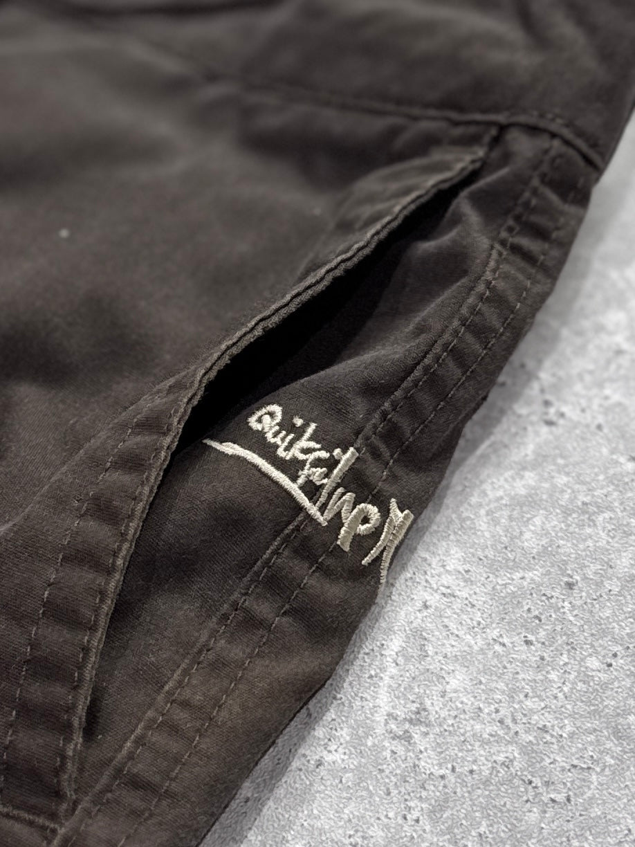 Vintage Y2K Quiksilver Cargo Shorts (34”)