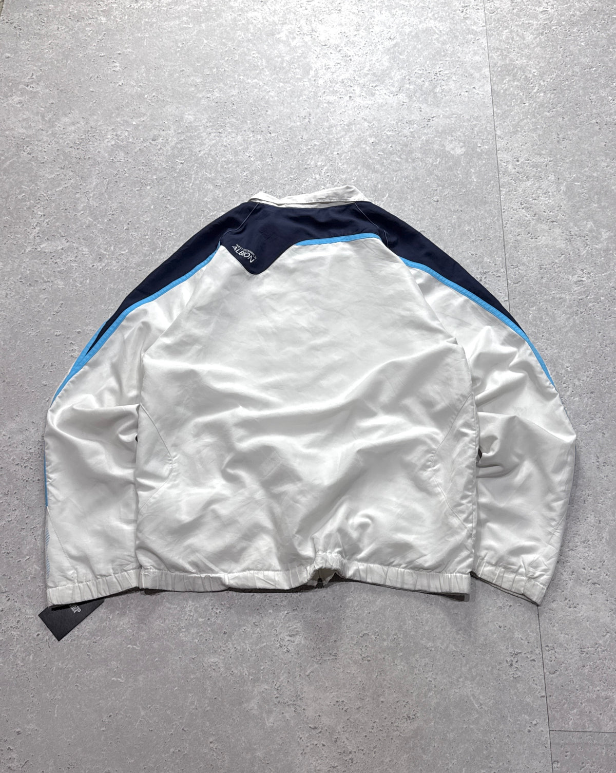 2000s Umbro X West Bromwich Albion Football Windbreaker Jacket (L)