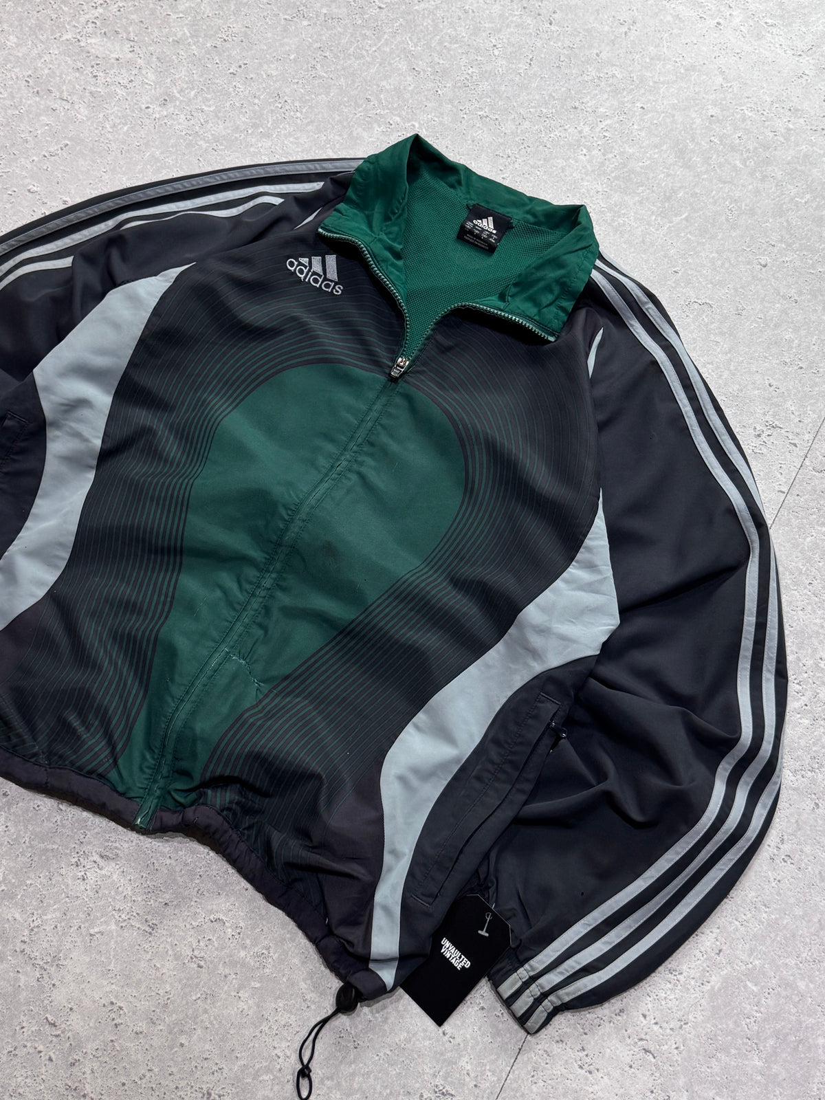Vintage Y2K Adidas Futbol Windbreaker Jacket (M)