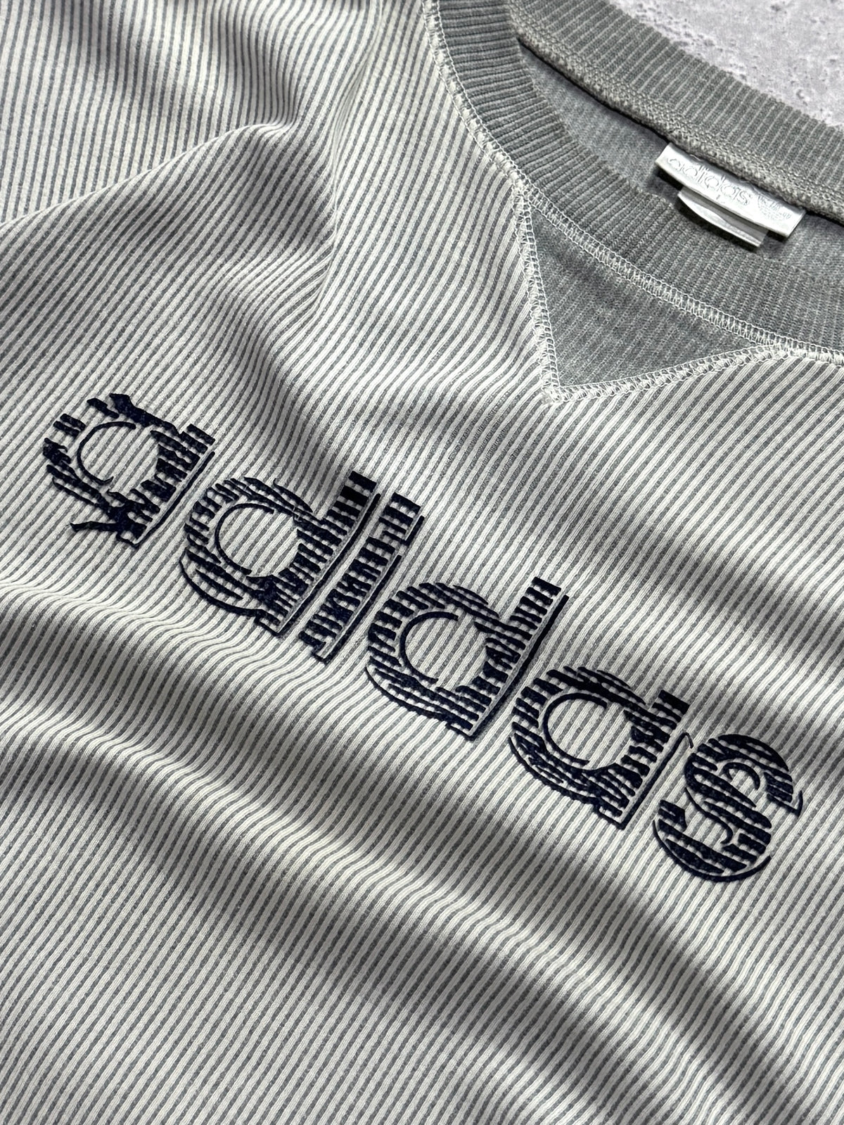 Vintage 90s Adidas Spellout Sweater (L)