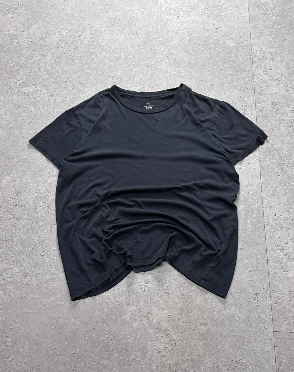 Vintage 2000s Arcteryx Training Tee (XL)