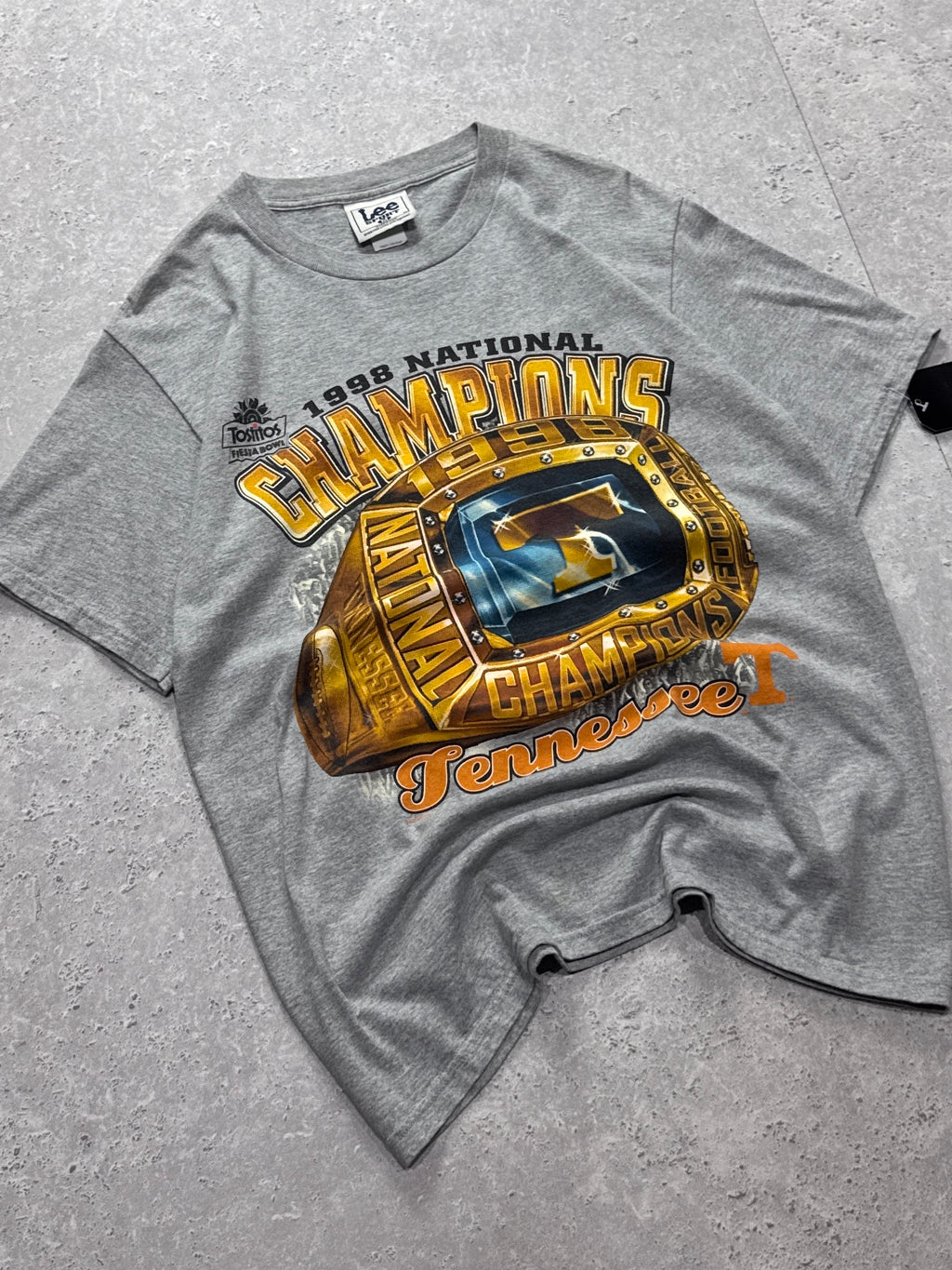 Vintage 90s Tennessee Volunteers College Champions Tee (M)