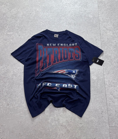 Vintage 90s New England Patriots NFL Tee (M)